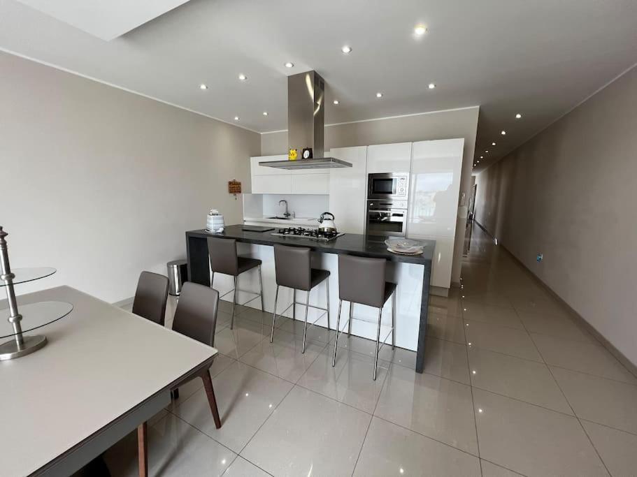 Marsaxlokk Seaview 2 Bedroom Penthouse Esterno foto